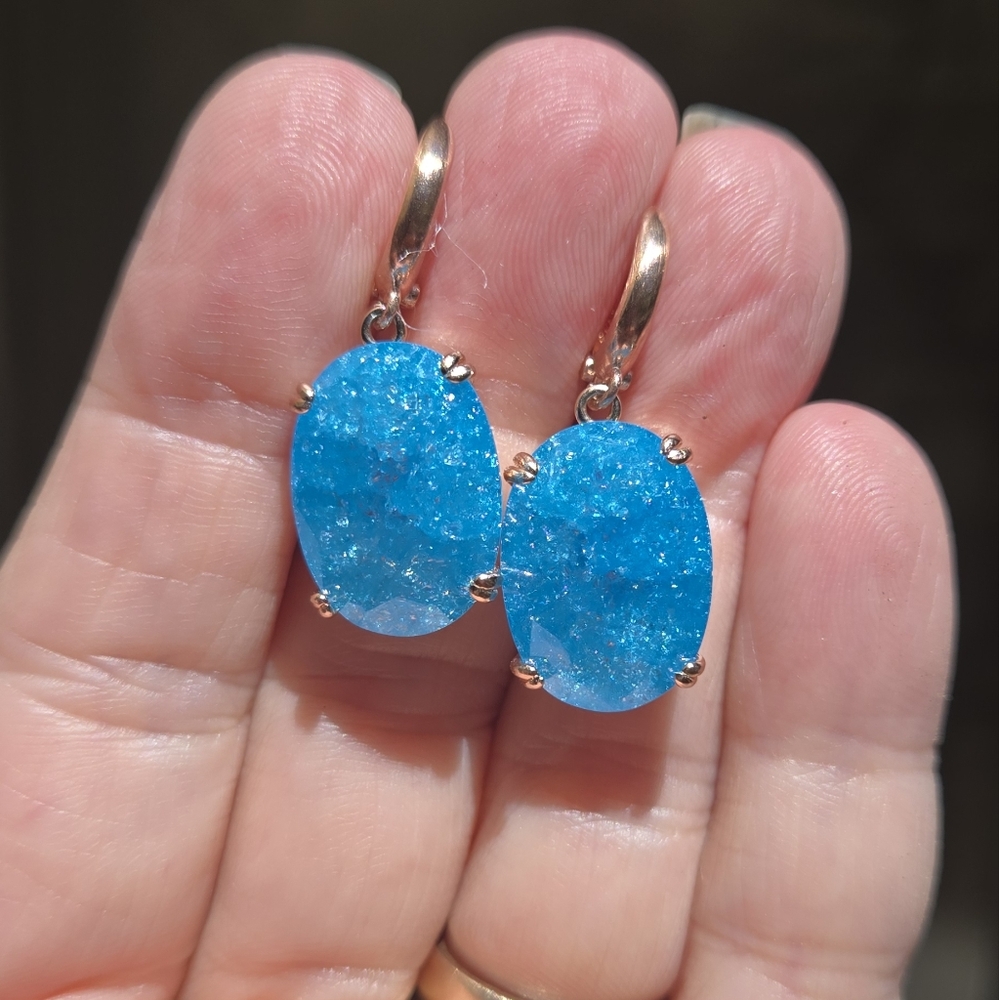 HOST PICK! 🎉🎊Aquamarine "Star" 18k Cushion Cut Sterling & Rosegold Earrings - Picture 4 of 12